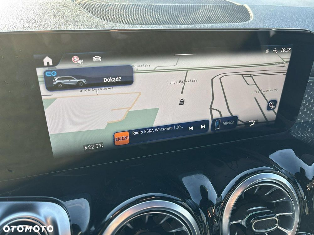 Mercedes-Benz EQB - 20