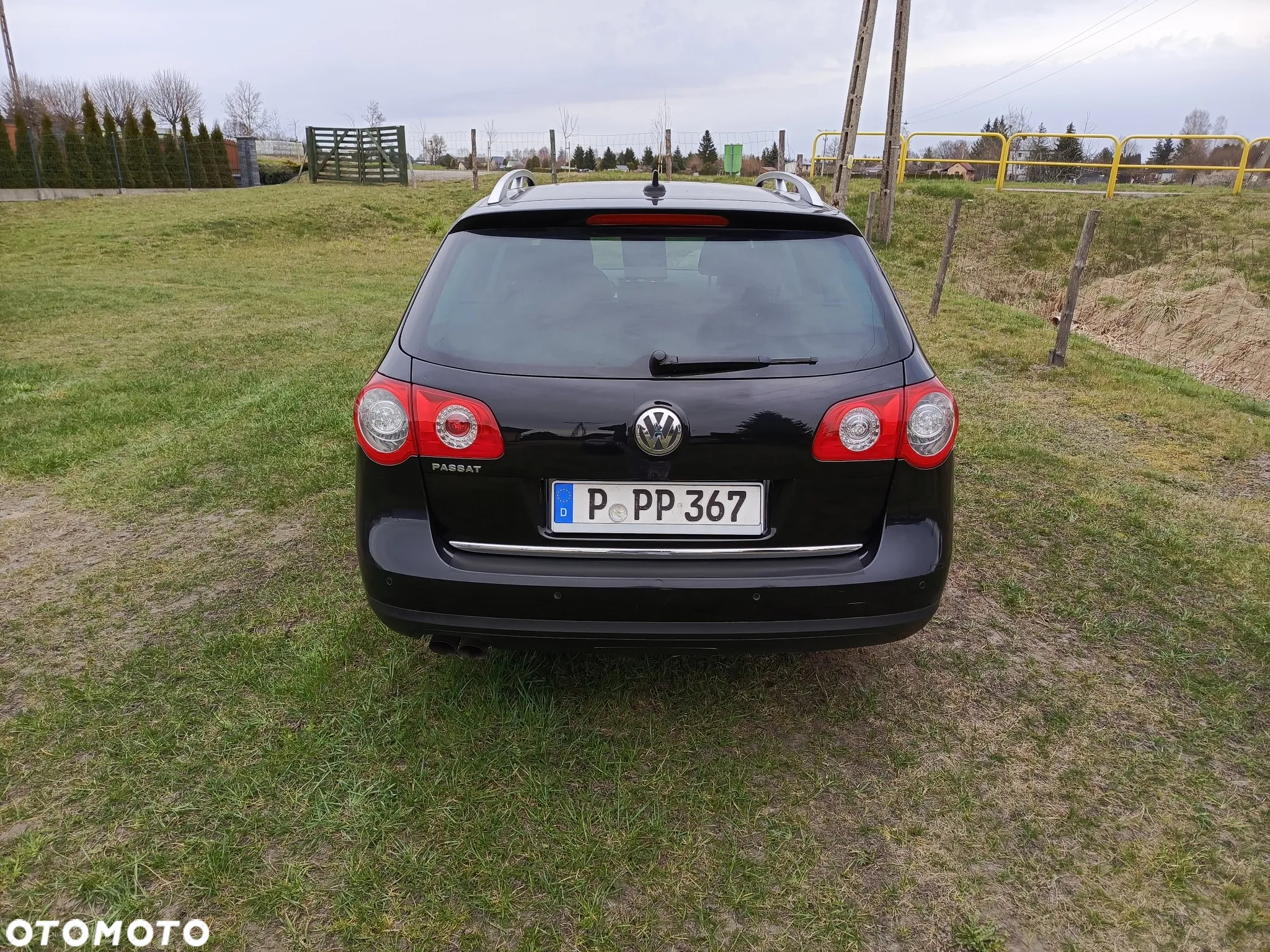 Volkswagen Passat 2.0 TDI Comfortline - 6