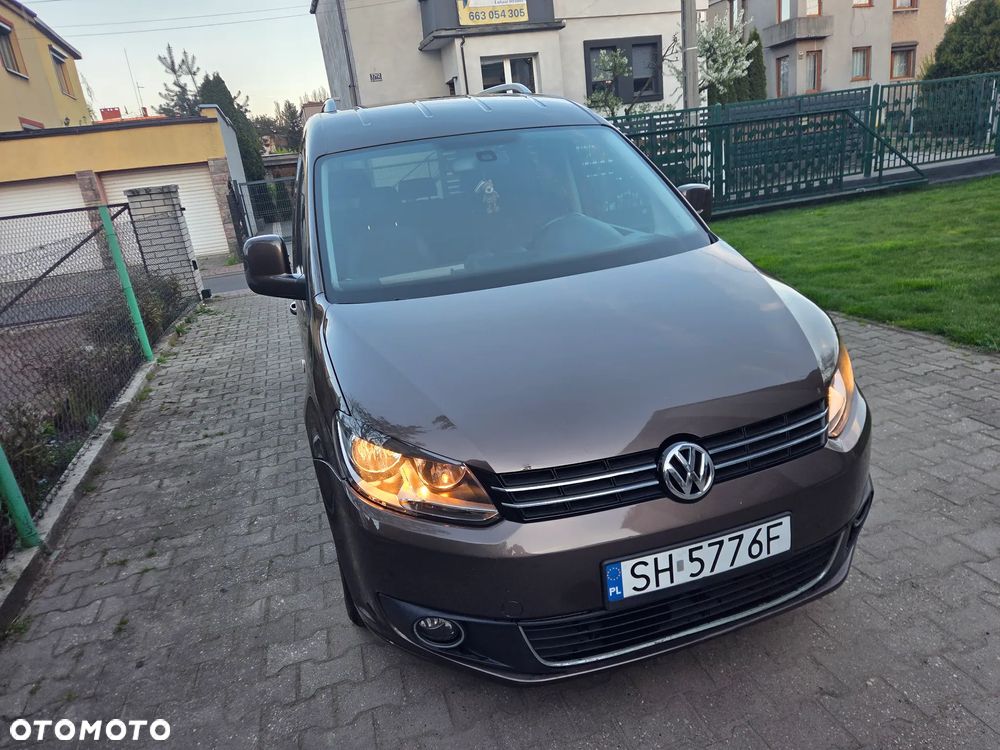 Volkswagen Caddy Highline DSG - 4