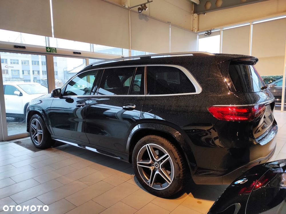 Mercedes-Benz GLS - 13