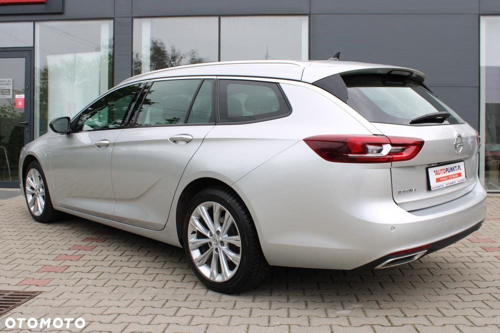 Opel Insignia - 8