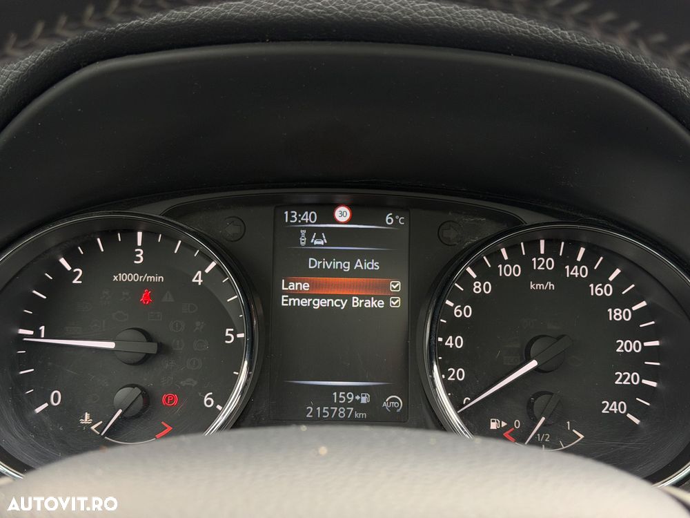 Nissan Qashqai 1.6 DCI TEKNA - 20