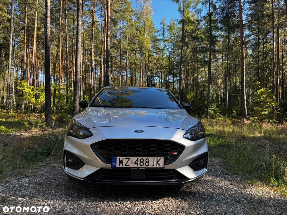 Ford Focus - 2