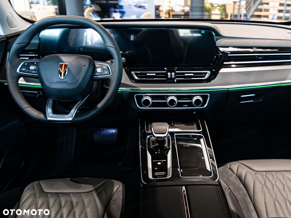Hongqi HS5 2.0T Executive AWD - 4