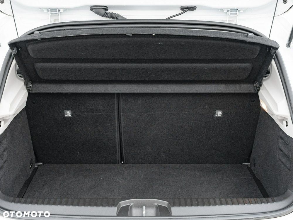 Renault Clio 1.0 TCe Equilibre - 27