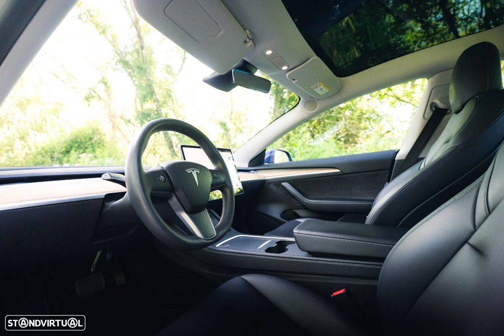 Tesla Model 3 Standard RWD - 11