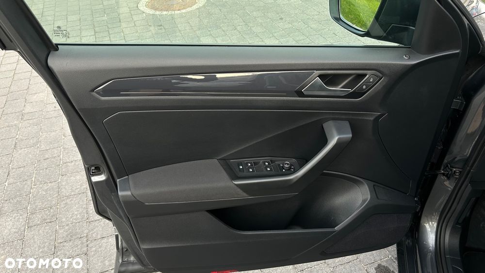 Volkswagen T-Roc 1.5 TSI GPF ACT Premium - 19
