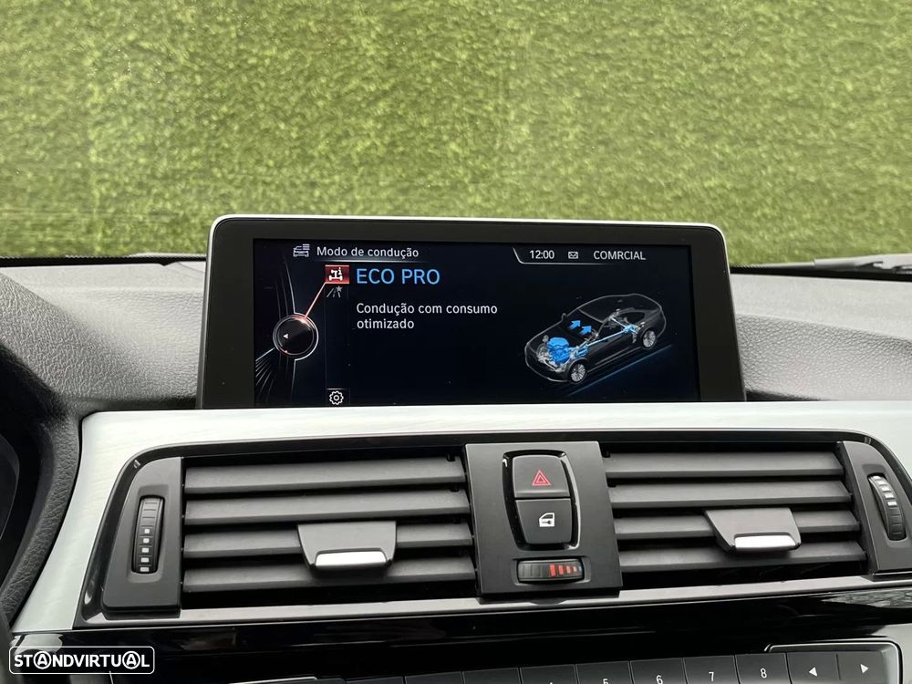 BMW 420 d xDrive Pack M Auto - 32