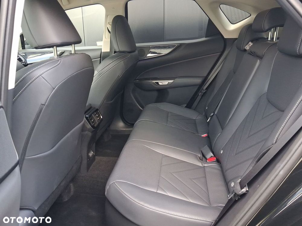 Lexus NX 350h Prestige AWD - 11