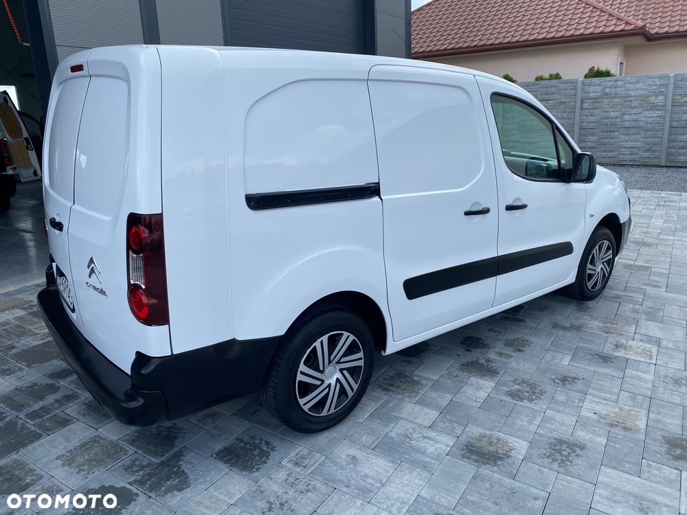 Citroën BERLINGO 1.6 HDI, MAX długi, 3-osobowy, klimatyzacja, zakupiony w salonie w Rzeszowie - 8