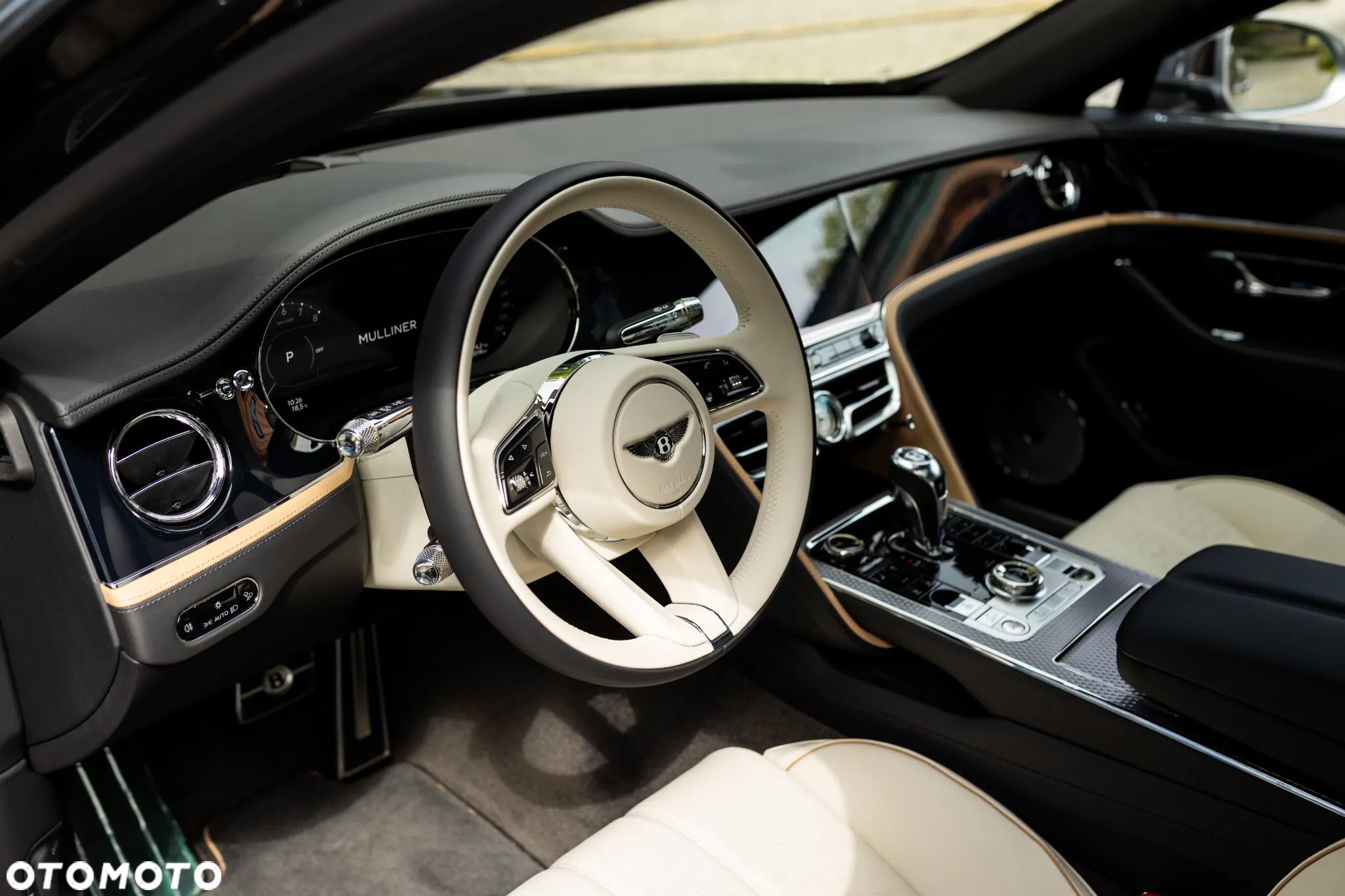 Bentley Flying Spur - 11