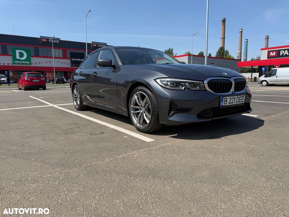BMW Seria 3 320d AT MHEV - 9