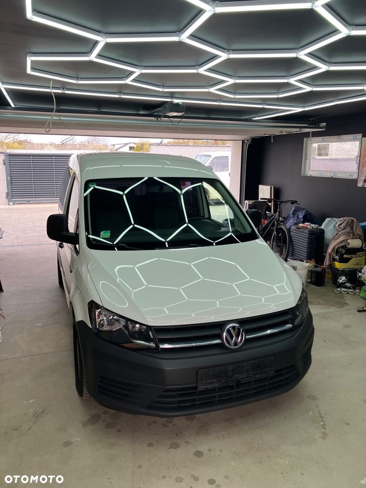 Volkswagen Caddy 2.0 (5-Si.) - 1