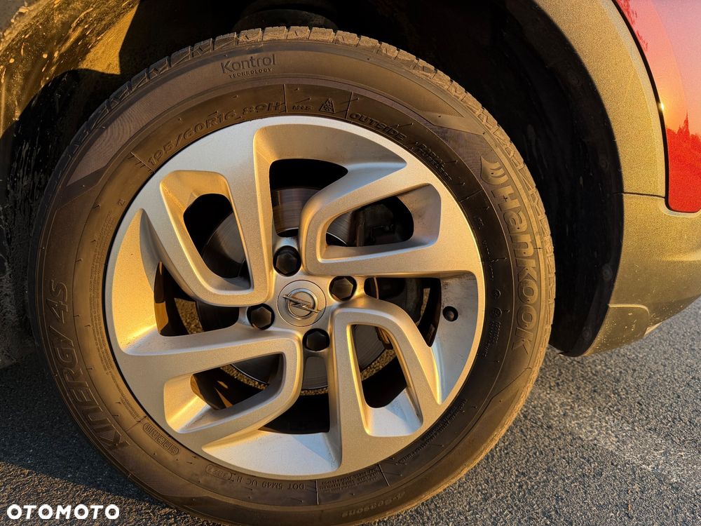 Opel Crossland X 1.2 T Design Line S&S - 21