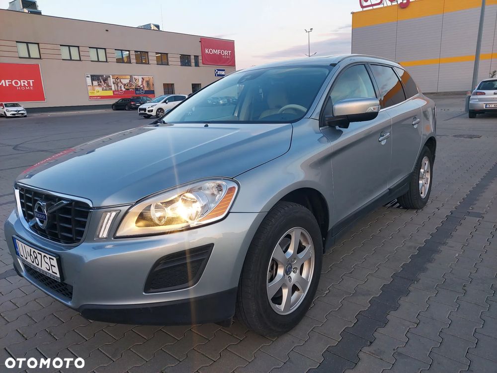 Volvo XC 60 - 1