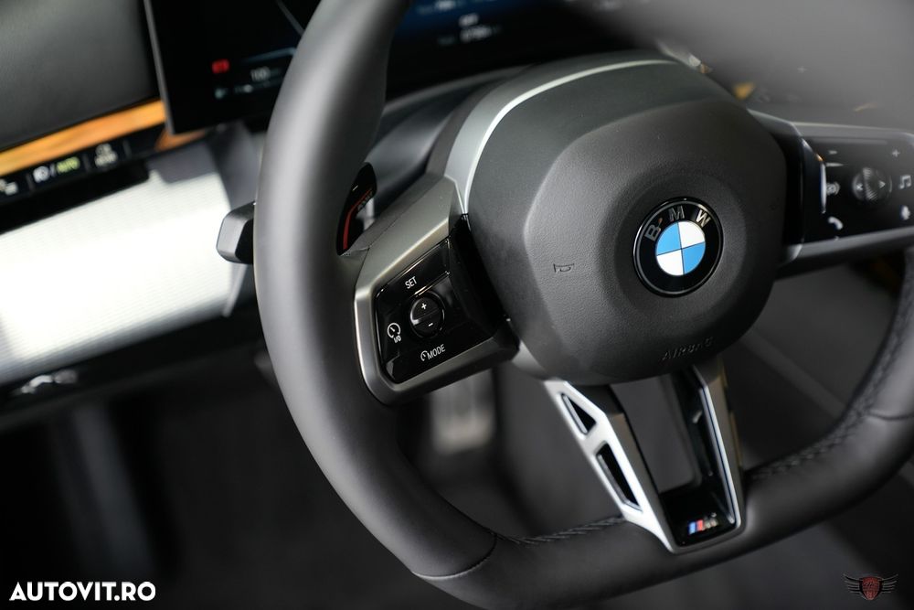 BMW Seria 5 520i AT MHEV - 17