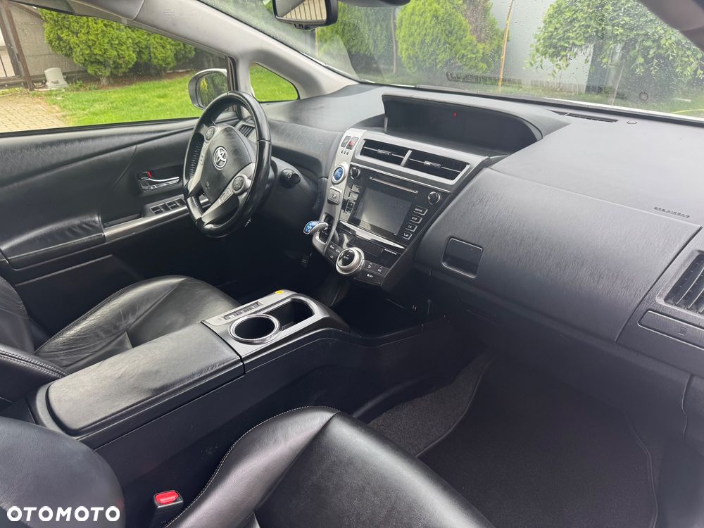 Toyota Prius+ (Hybrid) Executive - 23
