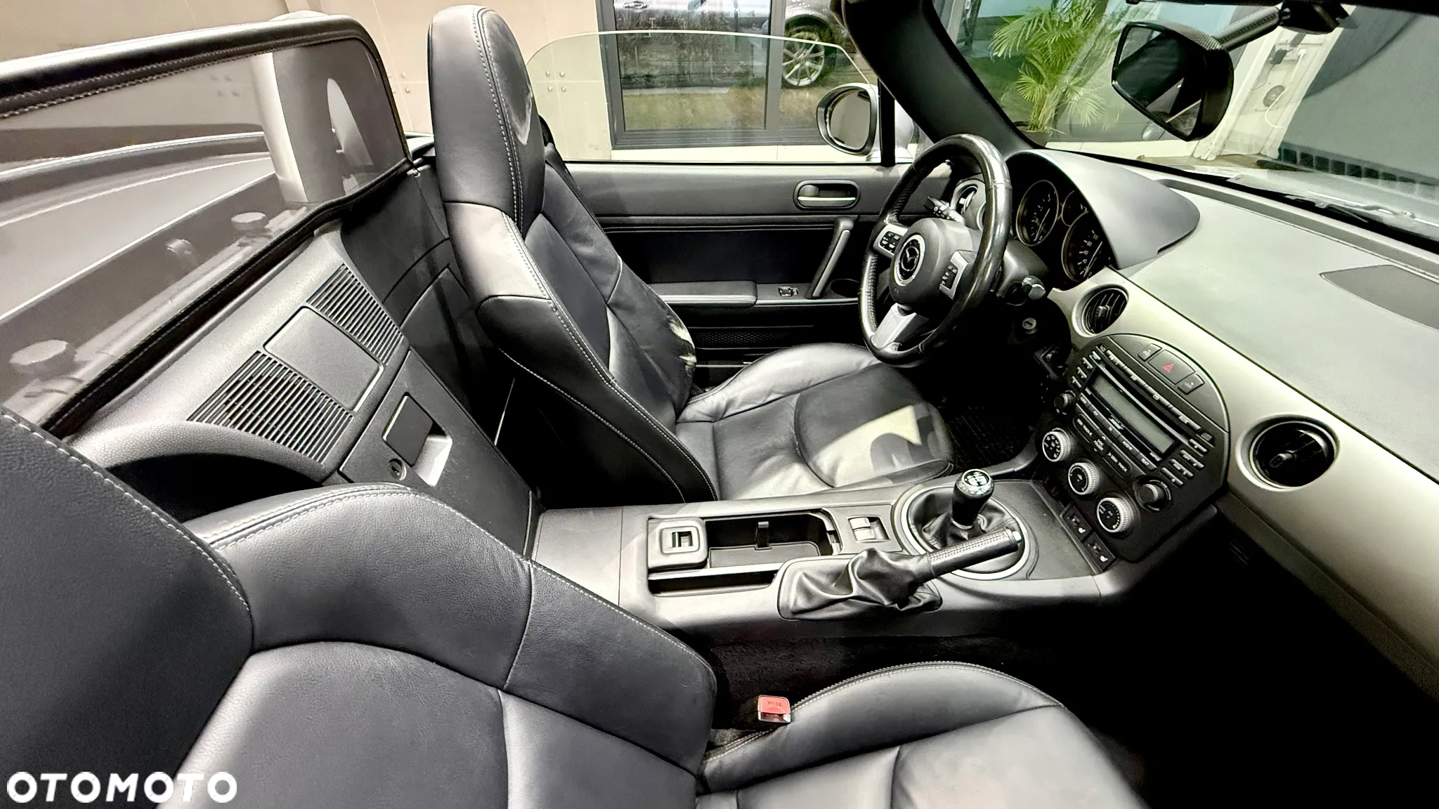 Mazda MX-5 2.0 Sport - 13