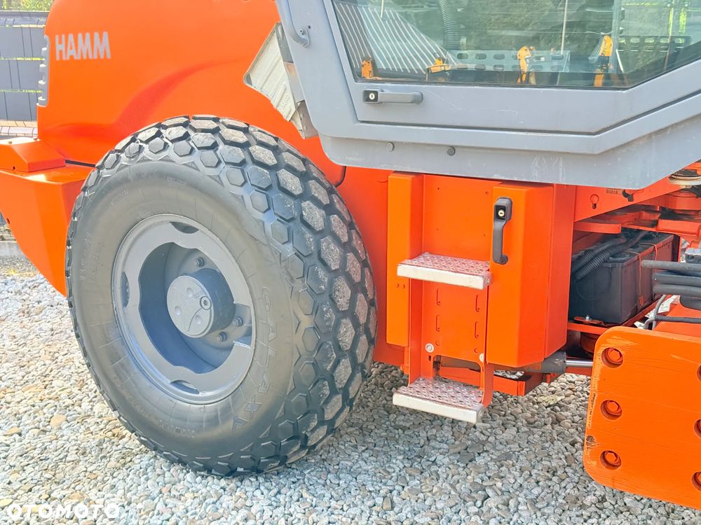 Hamm * Walec Drogowy * Hamm 3307 * Guma Stal * 7000 kg * - 20