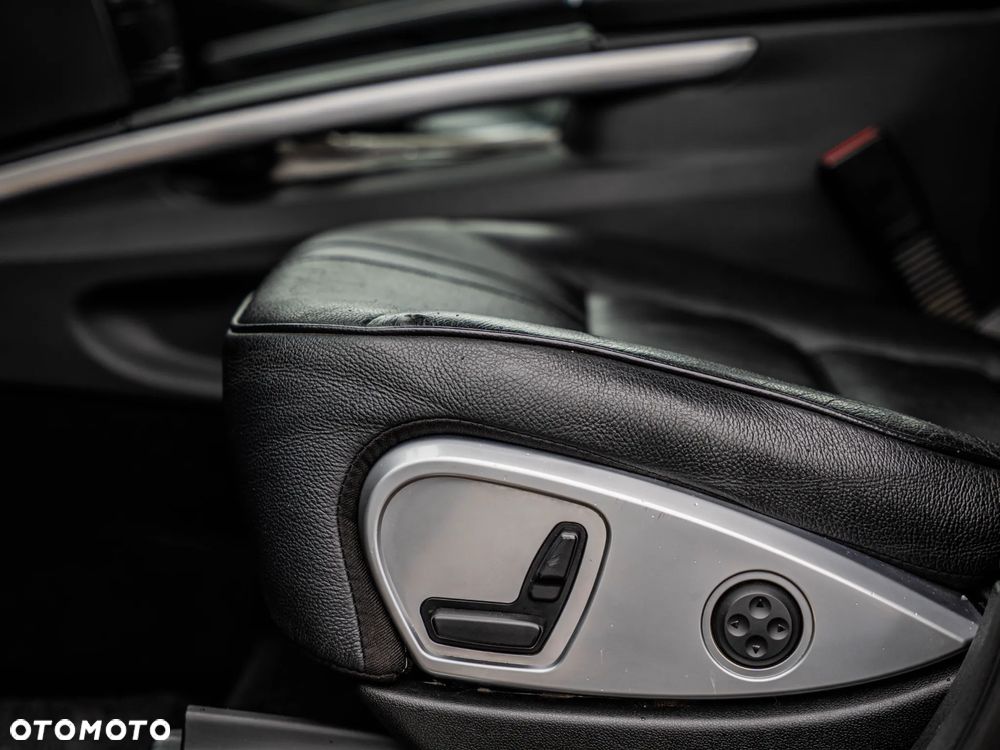 Mercedes-Benz ML - 22