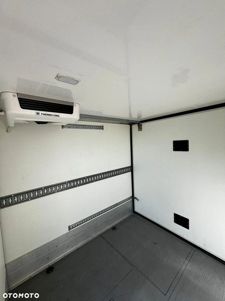 Mercedes-Benz Sprinter 319 V6 - 16