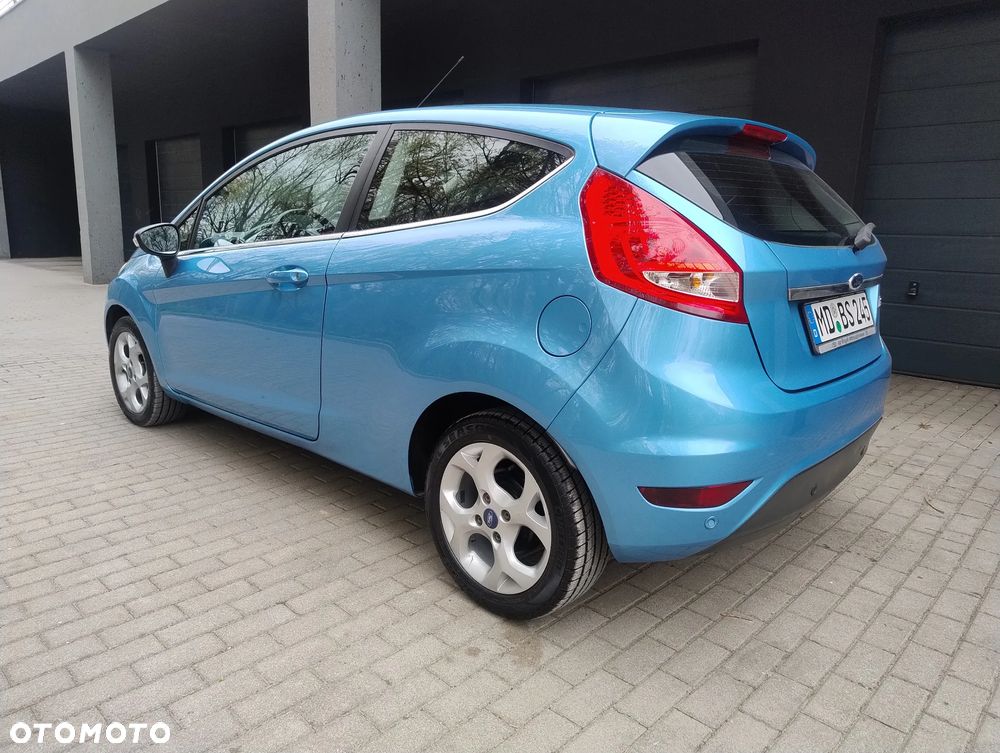 Ford Fiesta 1.4 Titanium - 19