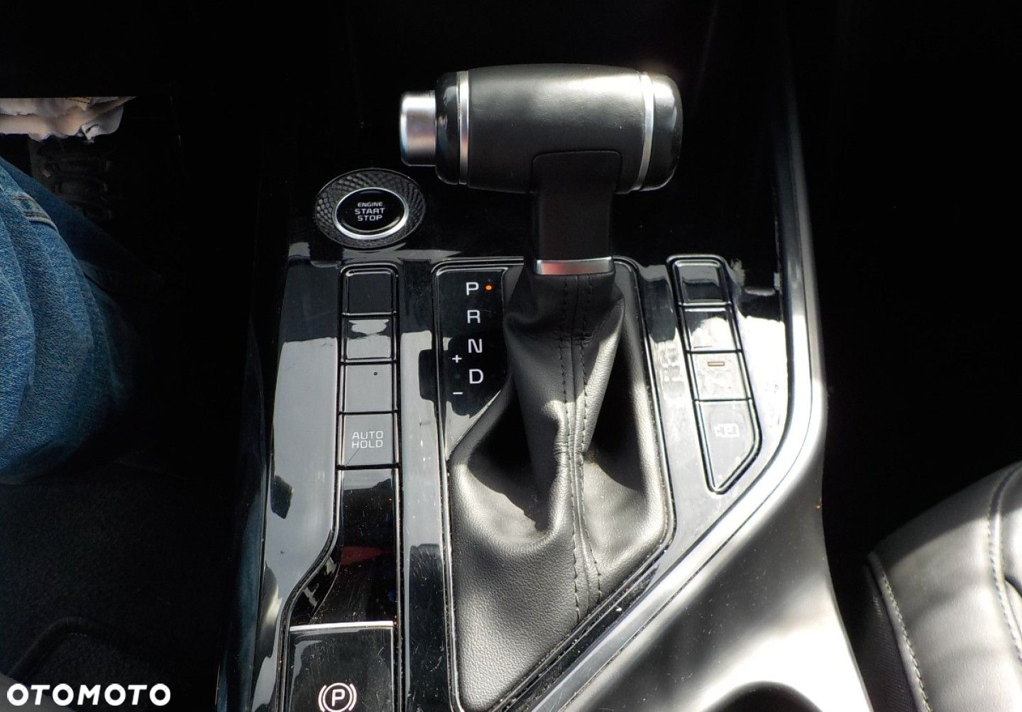 Kia Niro - 31