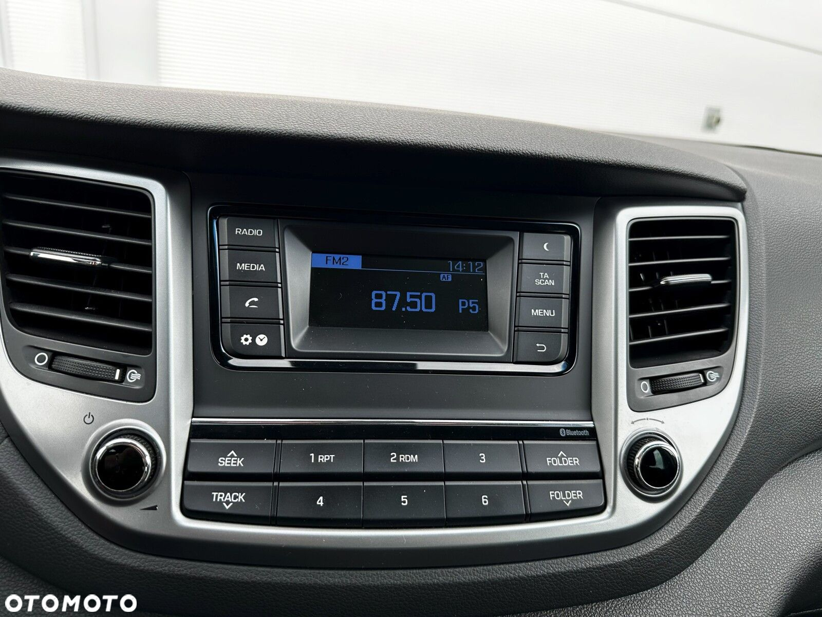 Hyundai Tucson 1.6 GDI BlueDrive Comfort 2WD - 10