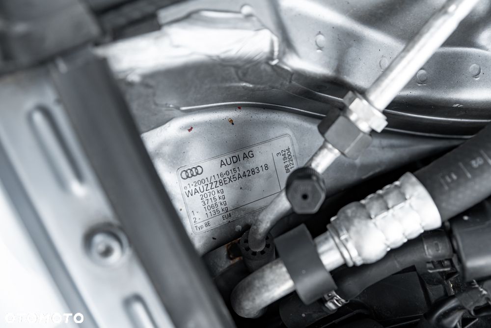Audi A4 Avant 1.8 T quattro - 36