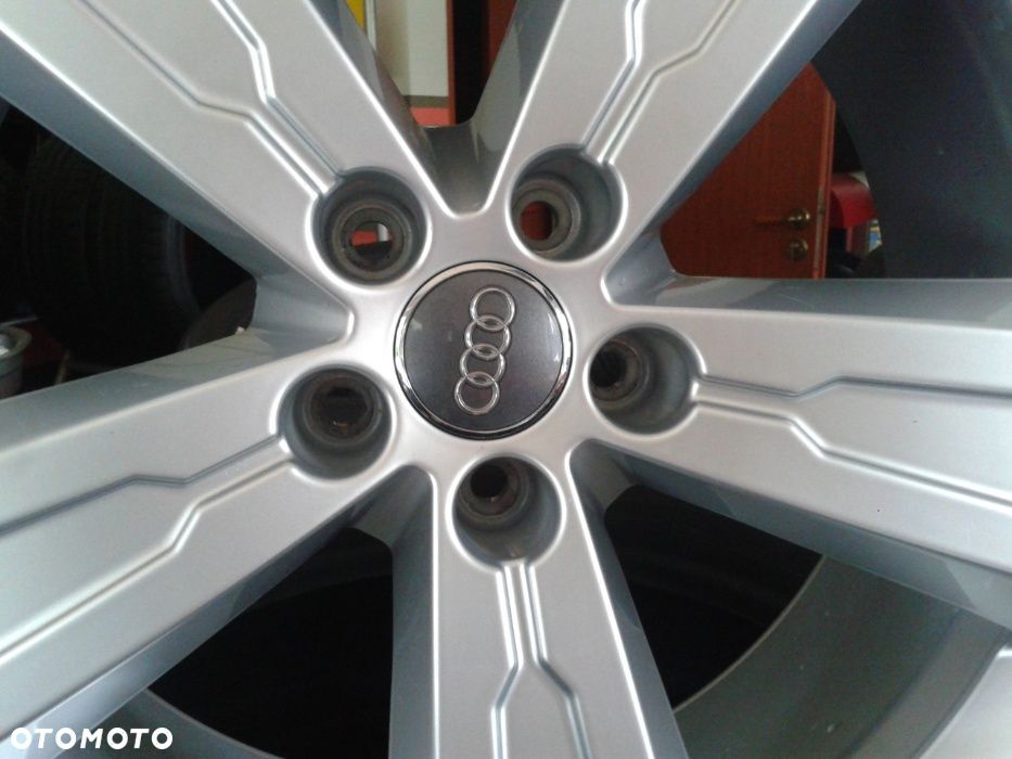 alufelgi FELGI 20 oryginał jak nowe AUDI Q7 4M0 5x112 8jx20 et28 - 5