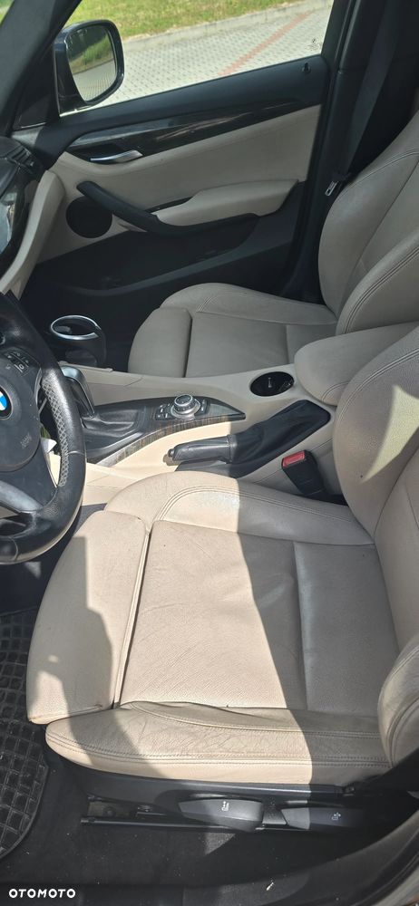 BMW X1 - 10