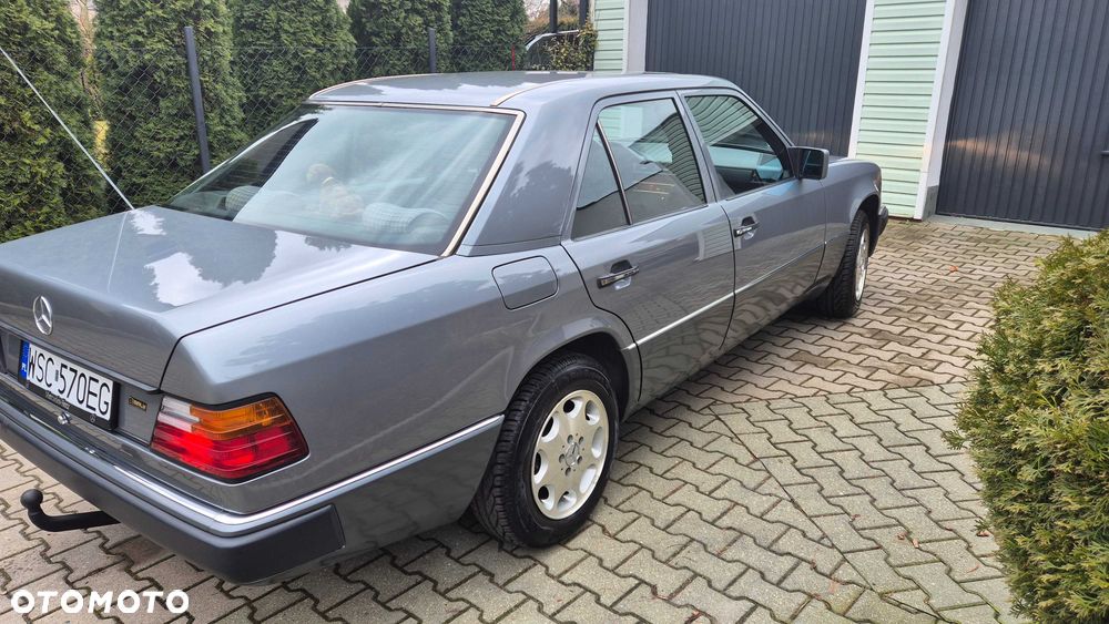 Mercedes-Benz W124 (1984-1993) - 4