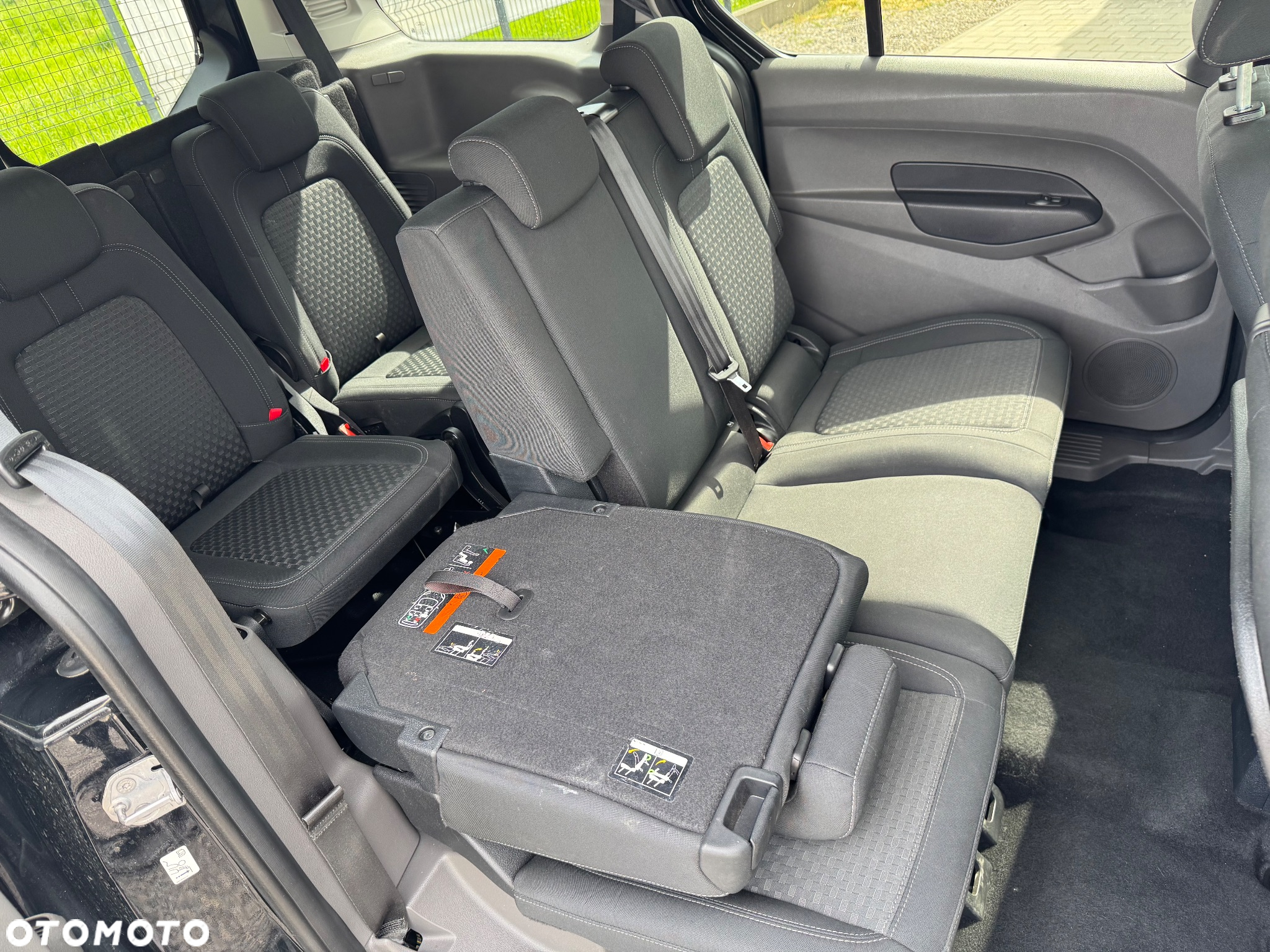 Ford Transit Connect - 26
