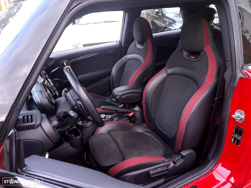 MINI 3 Portas John Cooper Works Auto Desportiva - 18