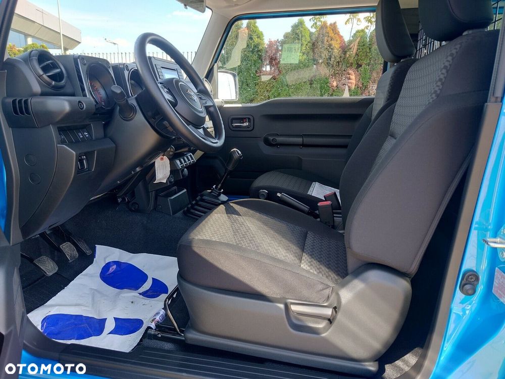 Suzuki Jimny 1.5 Pro - 10