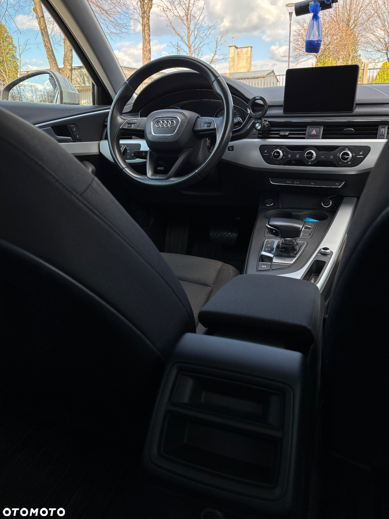 Audi A4 Avant 2.0 TDI S tronic - 21