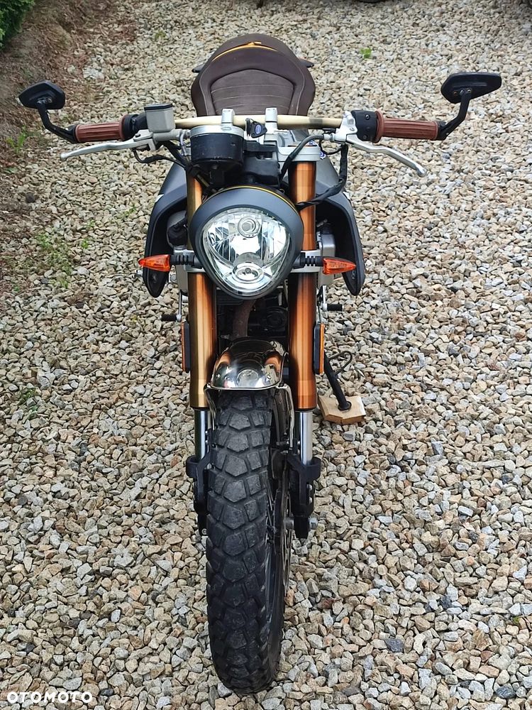 Mondial HPS 125 - 3