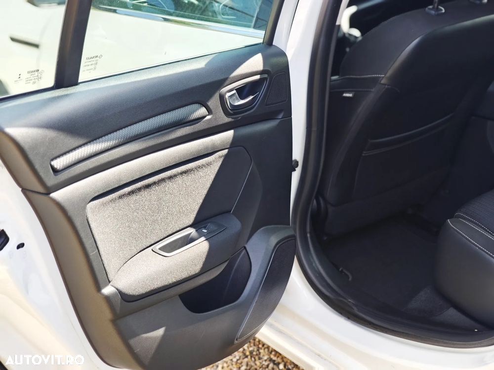Renault Megane BLUE dCi 115 LIMITED - 9