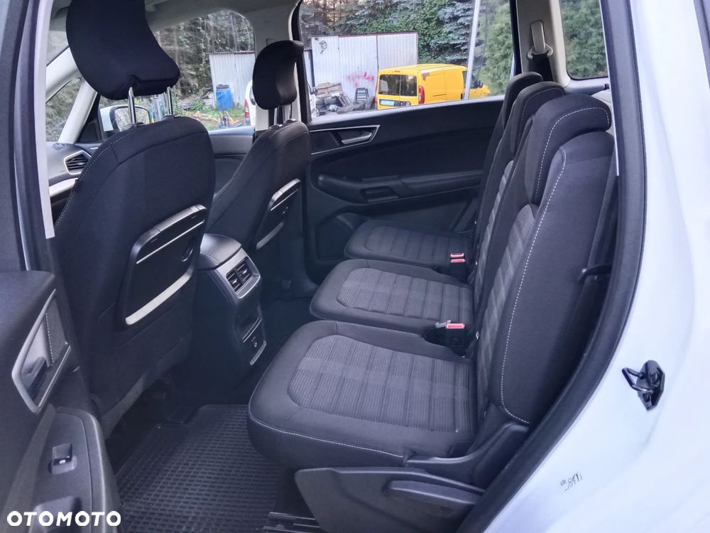 Ford Galaxy 2.0 TDCi Trend - 12