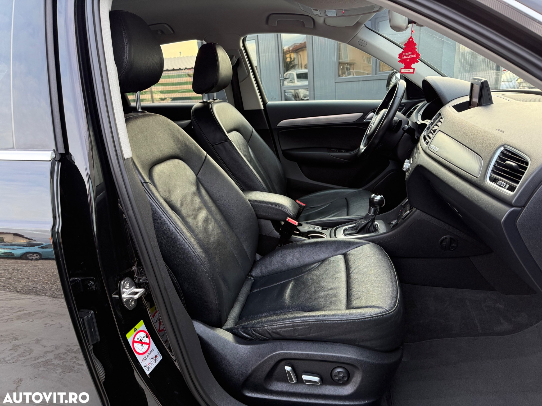Audi Q3 2.0 TDI Quattro Stronic Design - 19