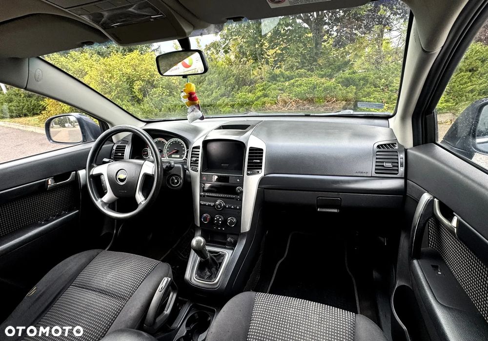 Chevrolet Captiva 2.0 d LS - 14