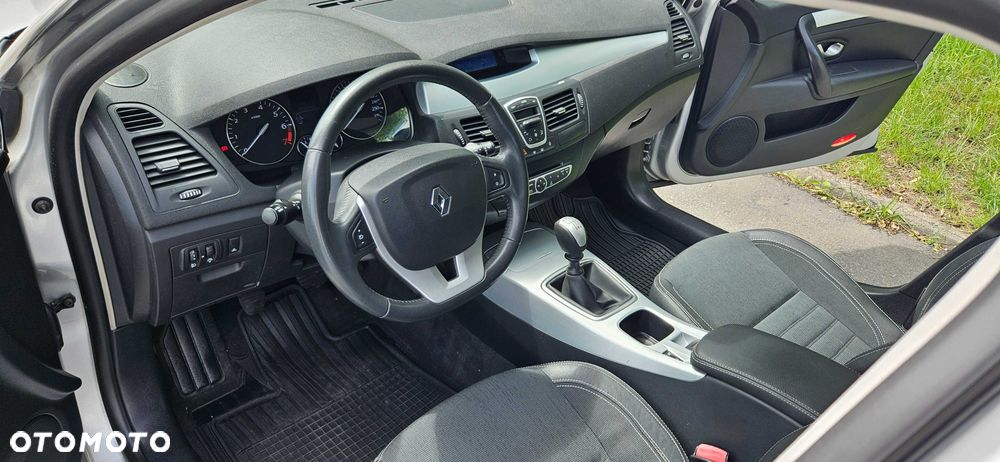 Renault Laguna - 6