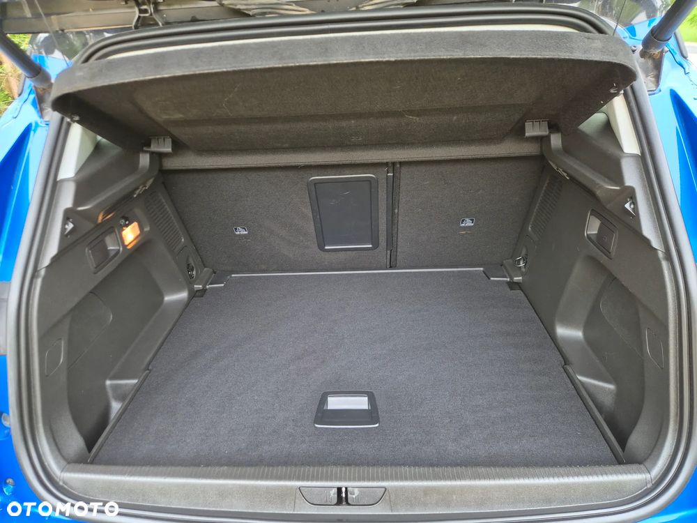 Opel Grandland X 1.2 T Elite S&S - 32