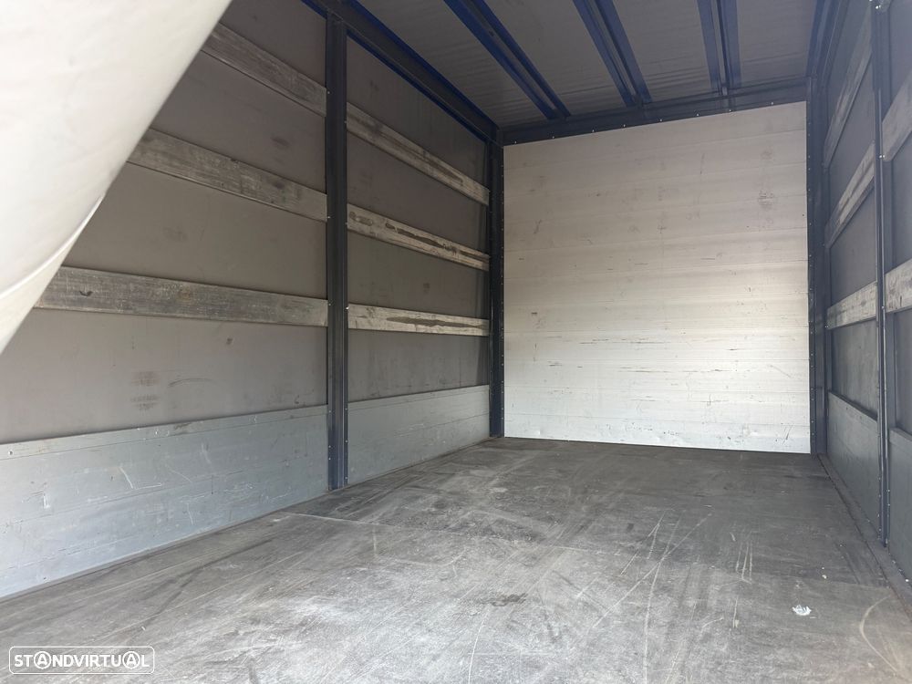 Iveco DAILY 3.0   35C15  7 LUGARES - 9