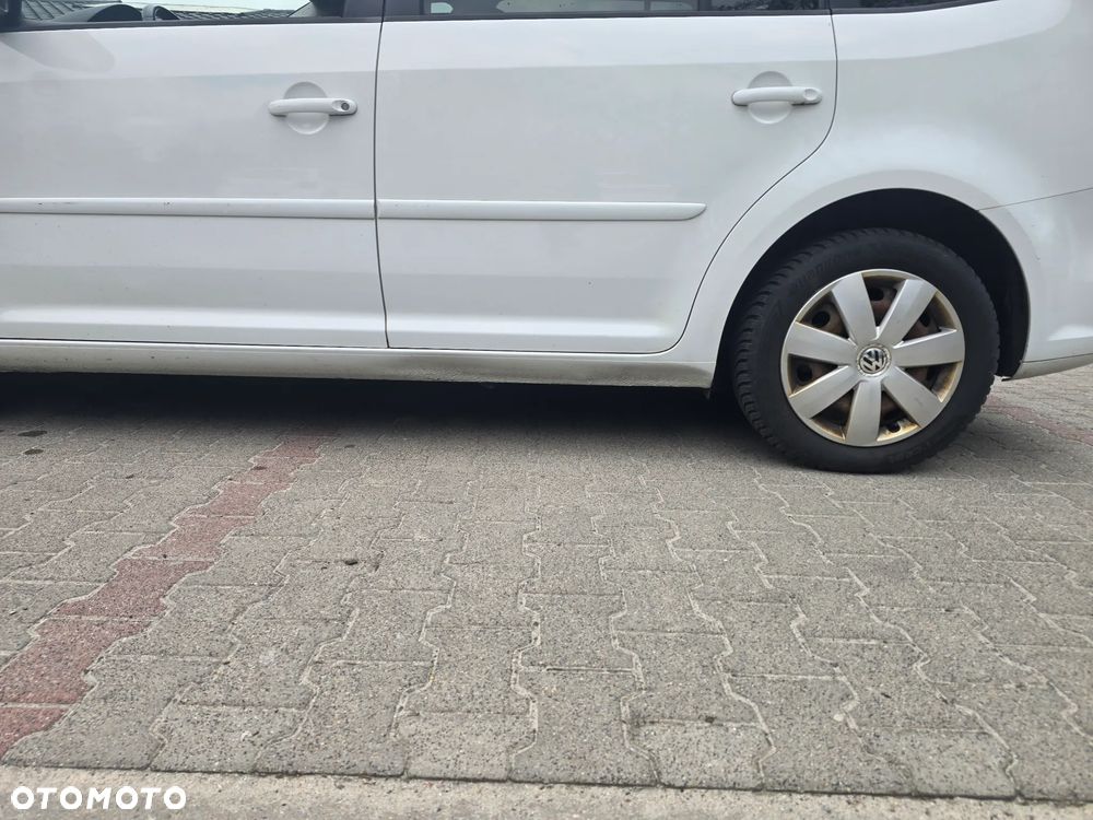 Volkswagen Touran 1.6 TDI DPF DSG Comfortline - 9
