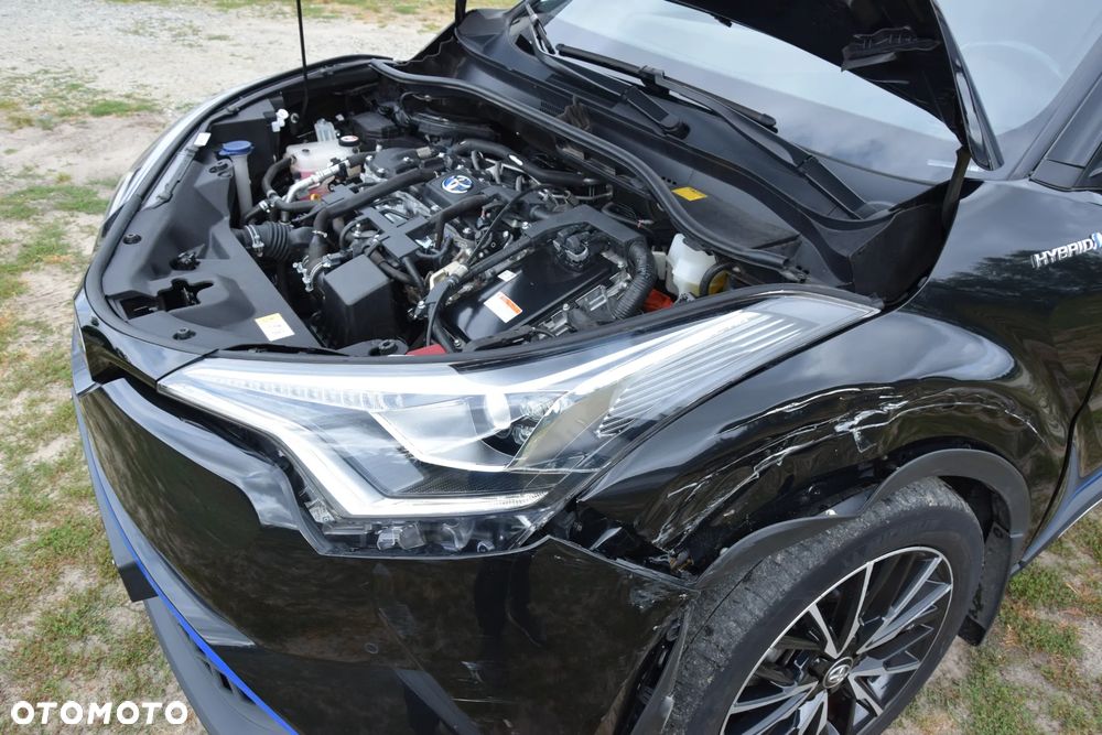 Toyota C-HR Business-Edition - 17