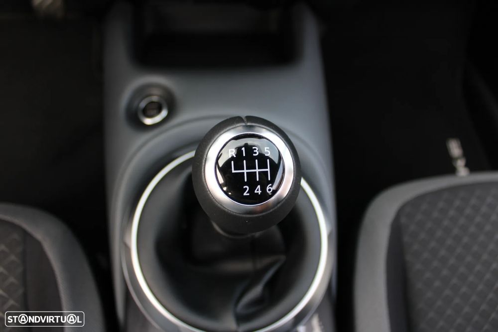 Nissan Juke 1.0 DIG-T N-Connecta NAV.+TwoTone NC - 29