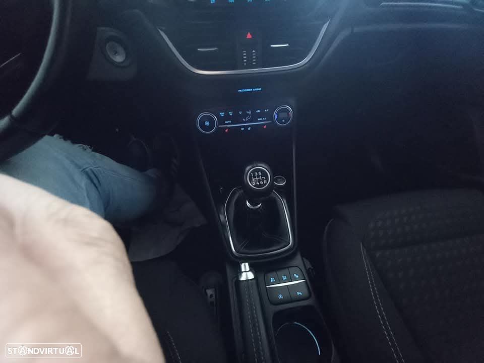 Ford Fiesta 1.0 EcoBoost S&S Titanium - 17