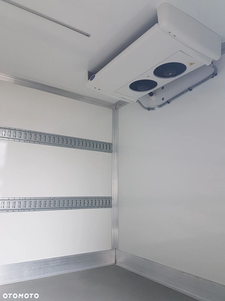 Renault MASTER 8EP CHŁODNIA 4,20x2,10x2,00 IZOTERMA AGREGAT CARRIER FUNKCJA GRZANIA KLIMA  KRAJOWY - 26