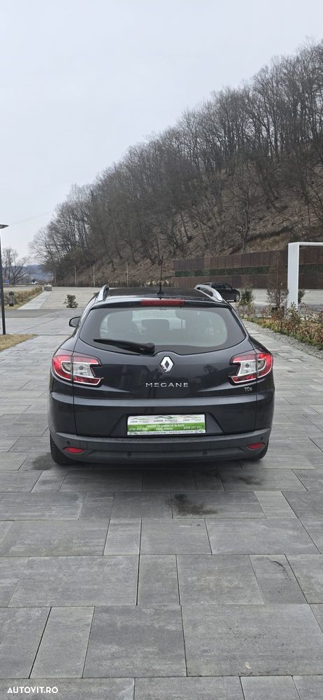 Renault Megane TCe 130 Expression - 8